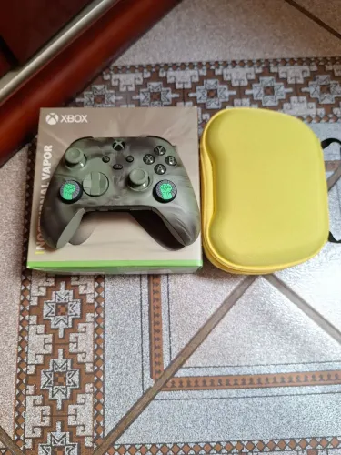 CONTROLE XOBX SERIES X NOCTURNAL VAPOR + CASE  E GRIP