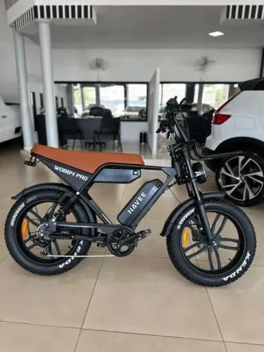 NAVEE BICICLETA ELÉTRICA
