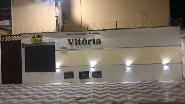 Alugo apartamento