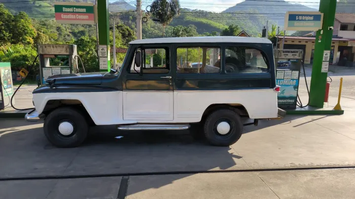 Ford Rural! 