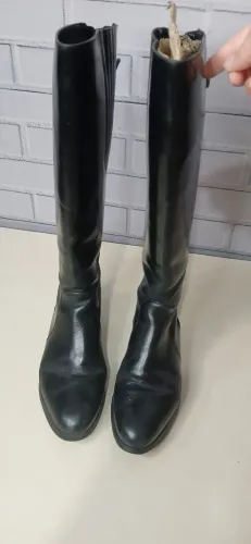 Bota Tamanho: 35 ( COM DEFEITOS )