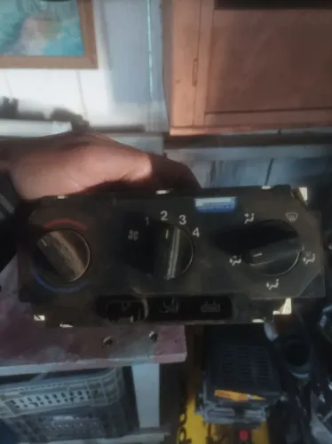 Comando ar astra ano 2000 + difusor com botão alerta 