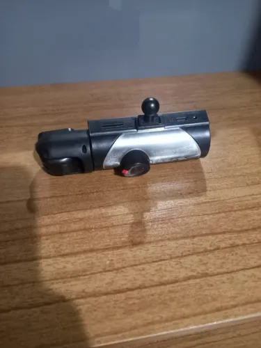 Dash Cam Veicular com Tela e Câmera Giratória