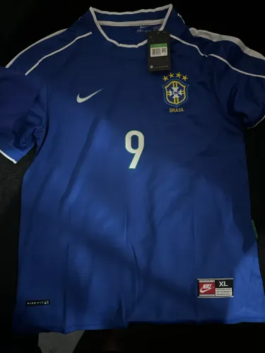 Uniformes retrô Brasil 98 e 02 (Kit com as 2)