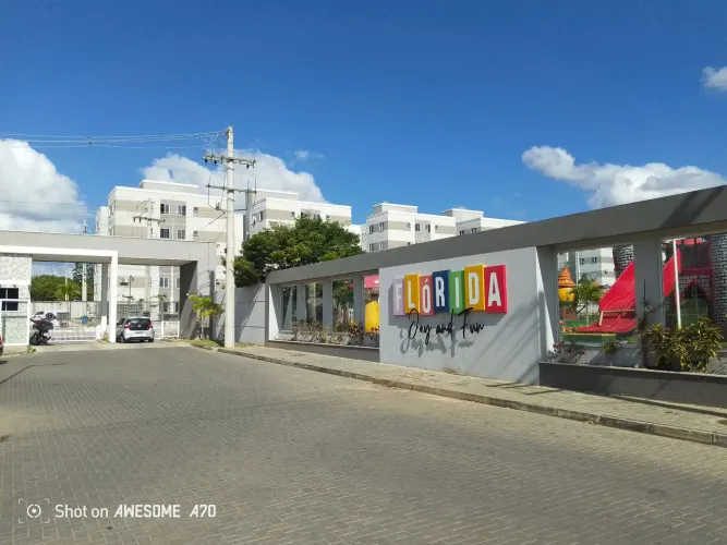 Alugo AP mobiliado de 2/4 no condomínio Flórida