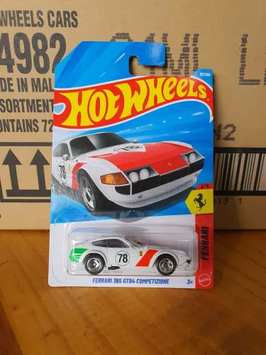 Hotwheels Ferrari GTB4 Competizione