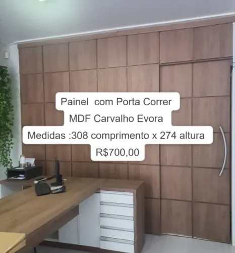 PAINEL EM MDF E NICHOS