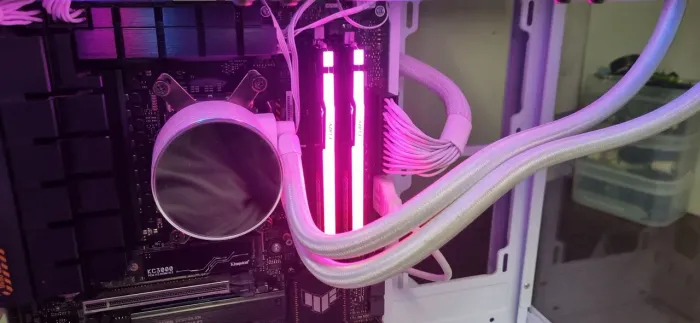64GB (2X32GB) DDR5 Kingston 6000Mhz