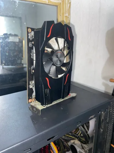 Placa de video rx 550 (leia a descrição)