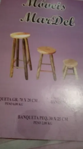 Ban?quinhos em madeira de lei