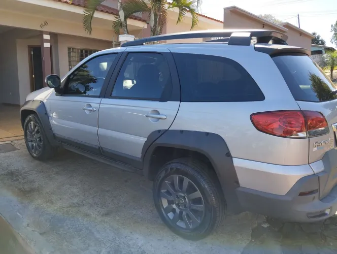 Fiat Palio Weekend Adventure Locker 1.8 Flex 2018