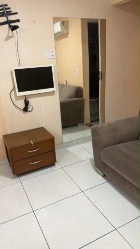 CASA NA COMPENSA - MOBILIADA PARA ALUGUEL | 1 QUARTO | ENTRADA INDEPENDENTE | R$ 1.300