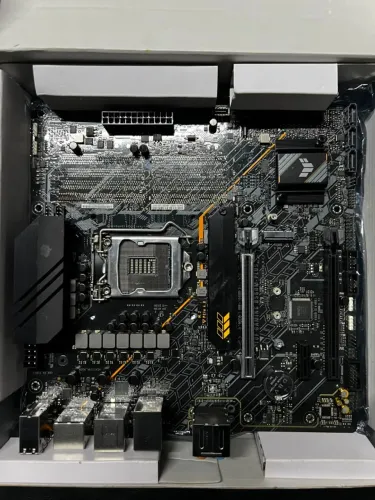 ASUS TUF Gaming B560M-Plus LGA1200 com Defeito | Sucata/Peças