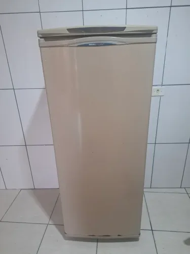 Geladeira em perfeito estado 
