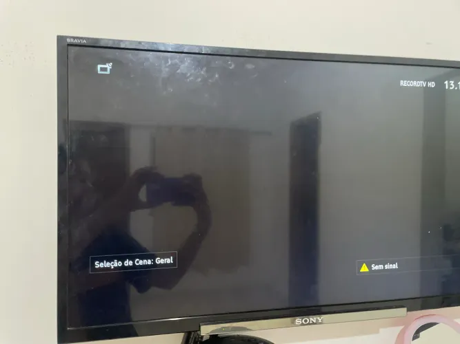 TV Sony Bravia 32P LED - Modelo KDL-32R435A