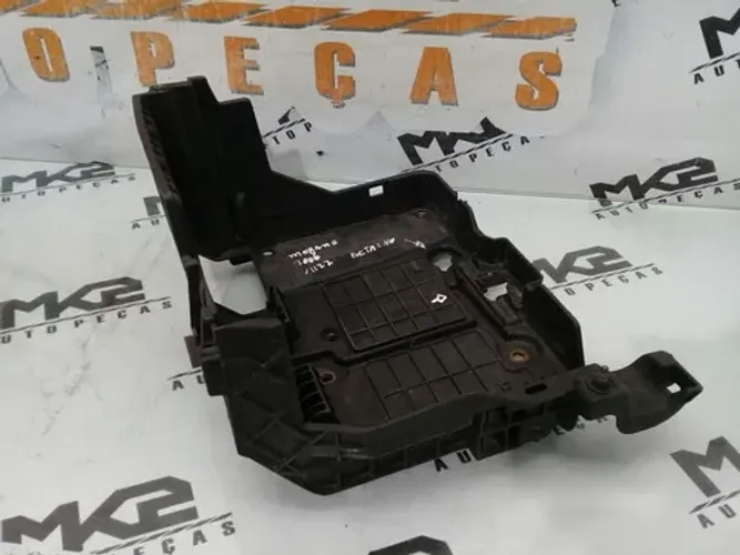 Base Bateria Renault Megane 2007 V1127 detalhe