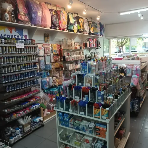 Passo ponto de papelaria completa em funcionamento