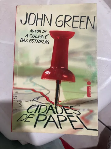 Livro Cidades de papel 