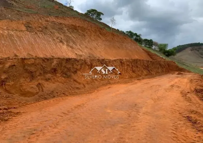 Terreno- Paty do Alferes, Centro