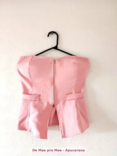 Croped tomara que caia rosa 