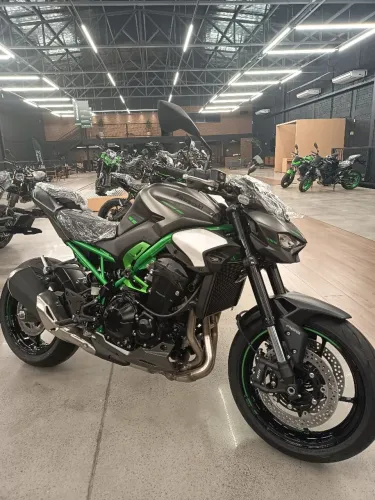 KAWASAKI Z900 2026