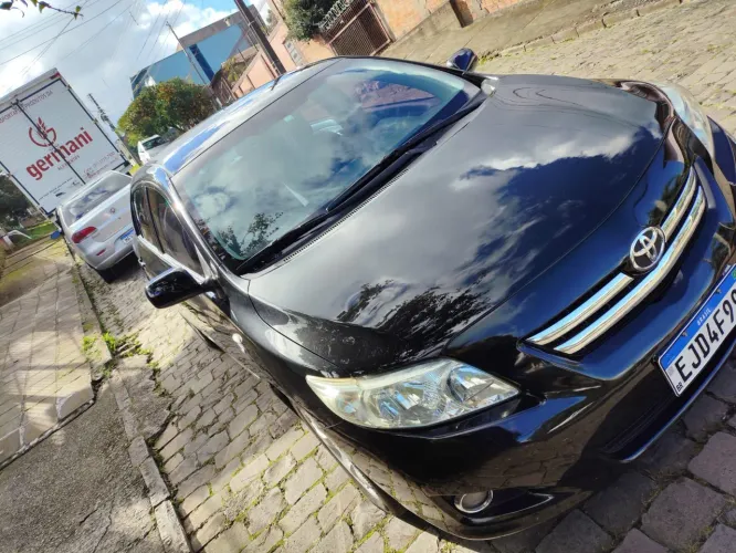 Toyota Corolla GLI 1.8 Flex 16V Mec. 2010