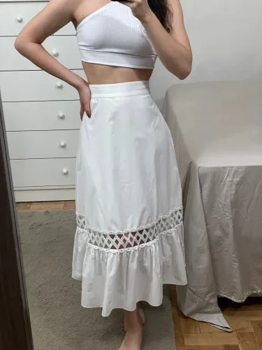 Saia Branca Longa NOVA
