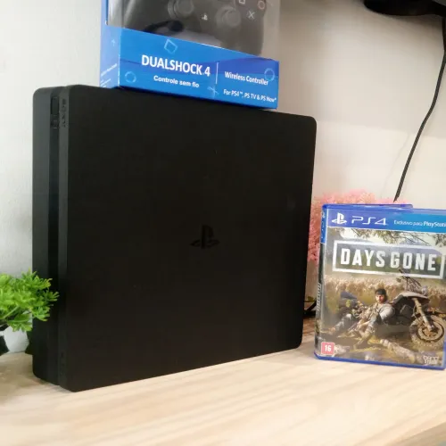 ((LOJA FÍSICA)) PS4 SLIM 1T LACRADO + 1 CONTROLE NOVO + 7 JOGOS