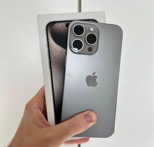 iPhone 15 pro max 