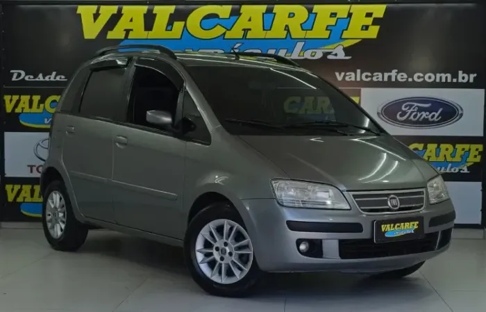 Fiat Idea ELX 1.4 MPI Fire Flex 8V 5P 2010