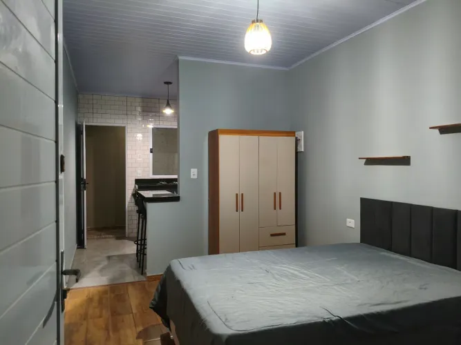 Kitnet mobiliada com garagem