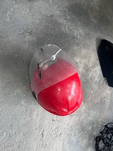 Capacete