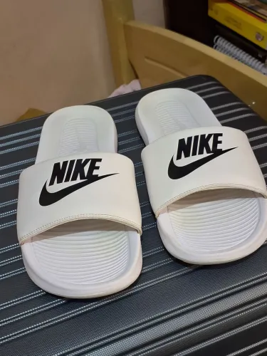 Nike Victori One (42)