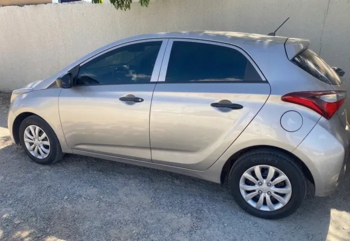 Hyundai HB20 Unique 1.0 Flex 12V Mec. 2019