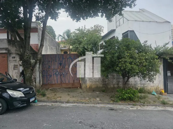 TERRENO DE 225M² EM ÓTIMA LOCALIZAÇÃO 1 CÓD : 3300