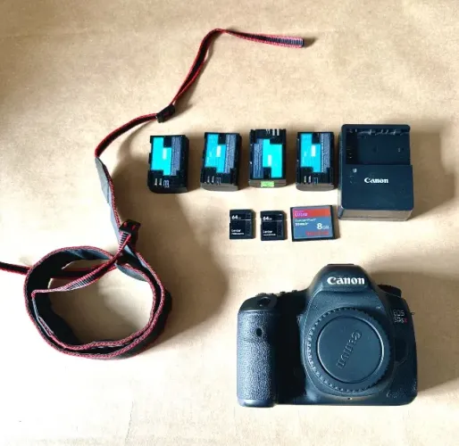 camera Canon 5Dsr e acessórios