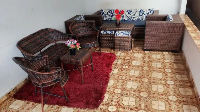 Conjunto de sofá alto padrão de vime sintético 