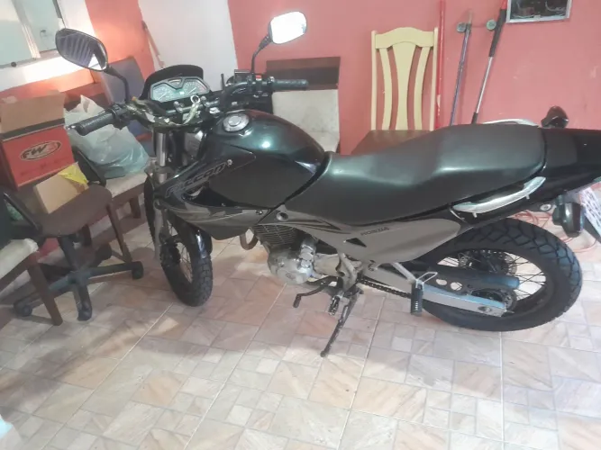 Vende se falcon 