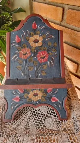 Porta-Bíblia / Porta-Livro em Madeira - Pintado à Mão