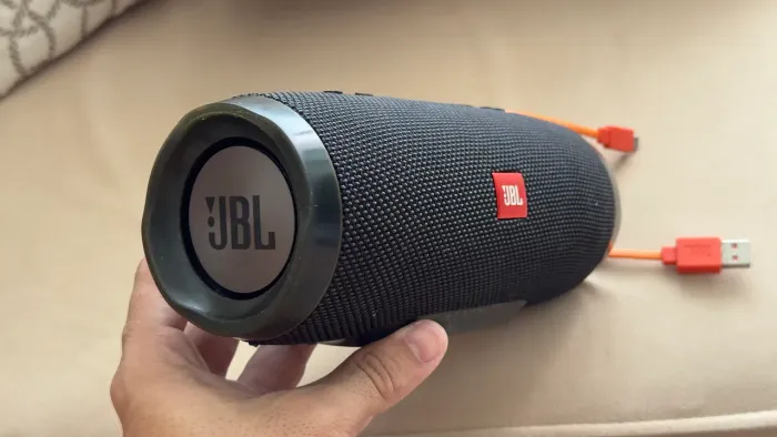 JBL Charge 3