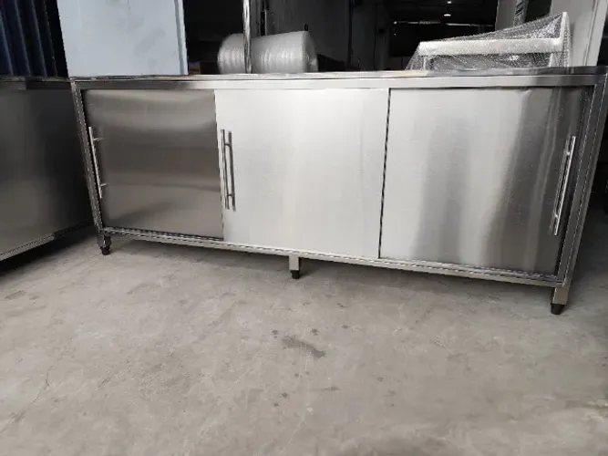 Balcão Refrigerado Inox 2850x650x900 5 Portas 5° a 0°C