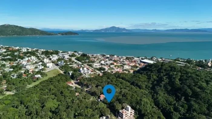 OPORTUNIDADE! Terreno a Venda Na Praia De Mariscal em Bombinhas SC