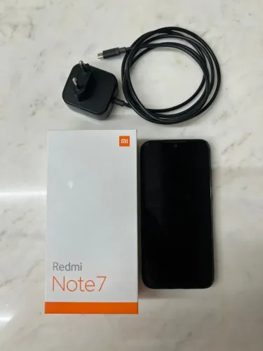 Xiaomi Redmi Note 7 128GB / 4GB RAM - Caixa com Carregador