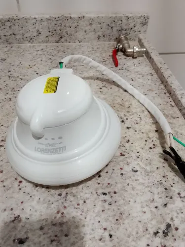 Chuveiro Lorenzetti 127W (Resistência queimada, terá que trocar)!