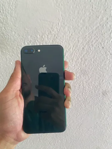 IPhone 8 Plus 218G
