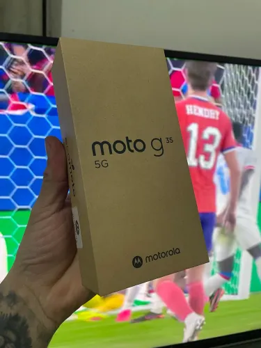 Moto G35 5G (novo) 256 GB - NFC