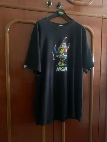 Camisa