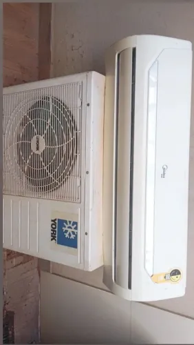 Ar condicionado de 18000 Midea