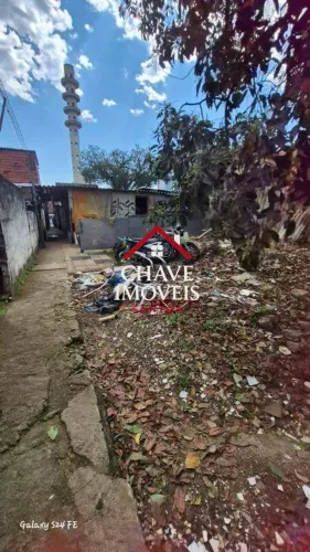 Terreno Comercial à Venda com 334,48 m² na Encruzilhada, Santos