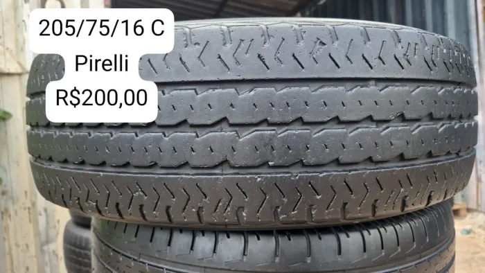 Pneu 205/75/16 C Pirelli